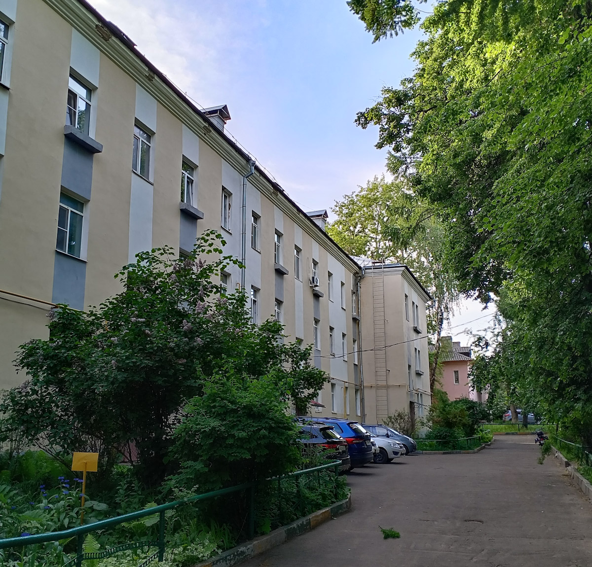 Домодедово, Восточная улица, 11