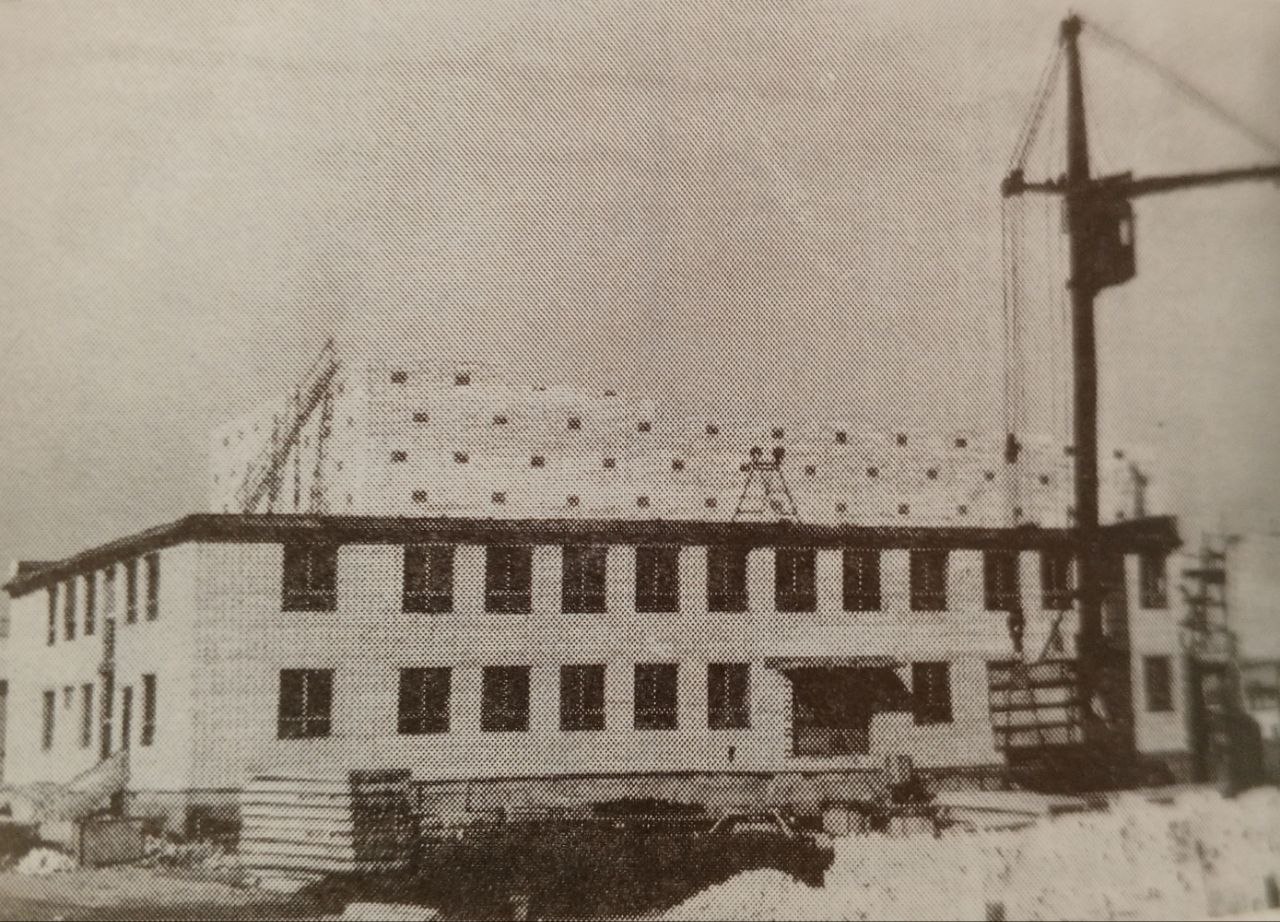 Красные Баррикады, Улица Мира, 2