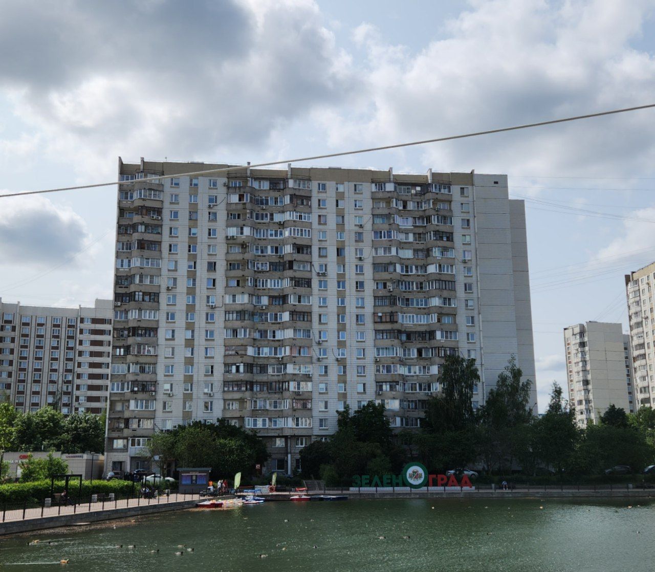 Зеленоград, 15-й микрорайон, корп. 1561