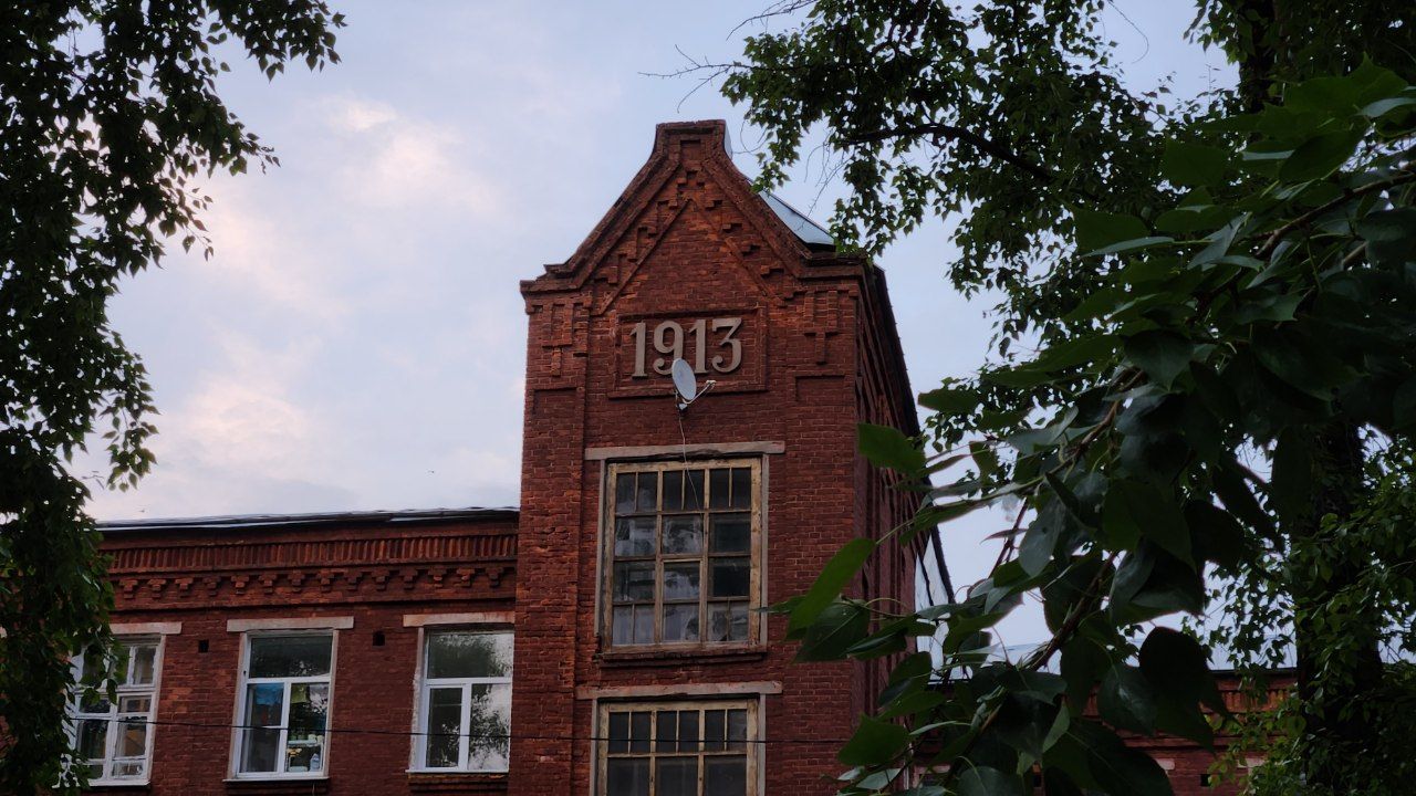 Дедовск, Ударная улица, 1