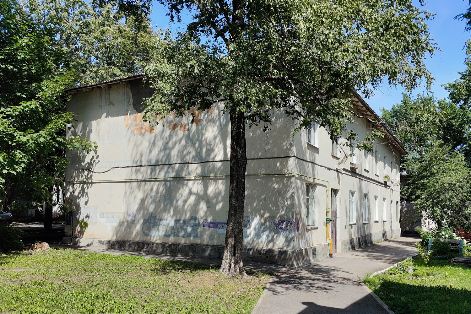 Великий Новгород, Михайлова улица, 30 / Ильина улица, 11*