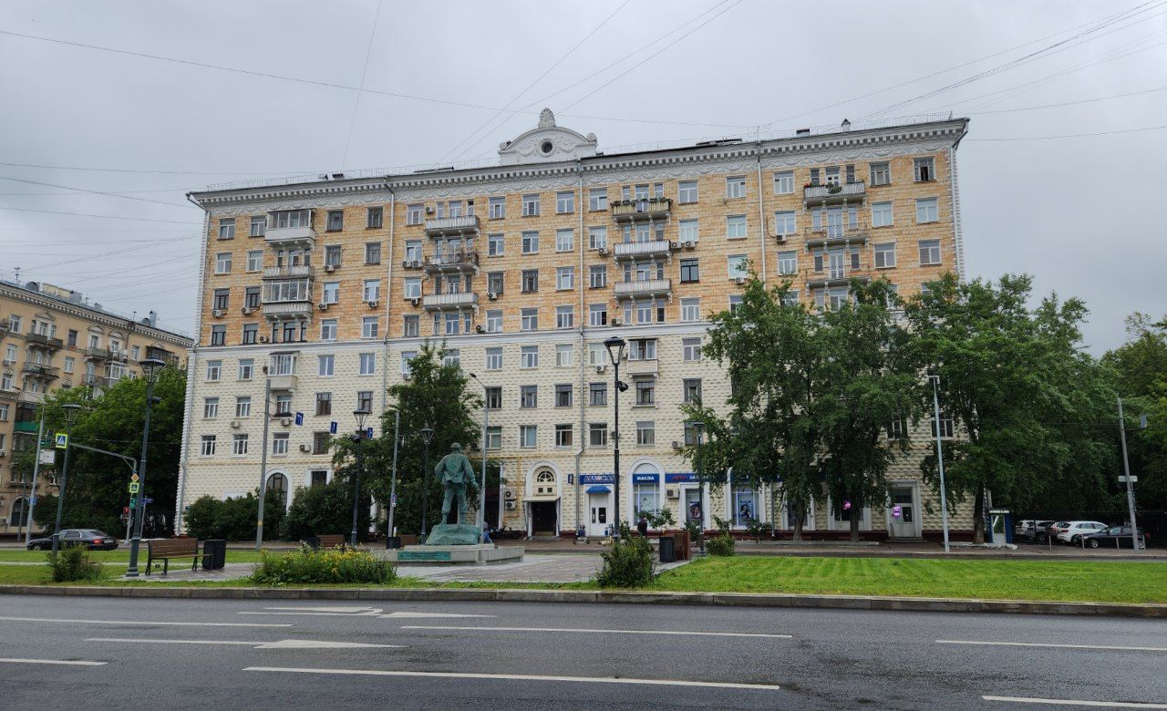 Москва, Новопесчаная улица, 14