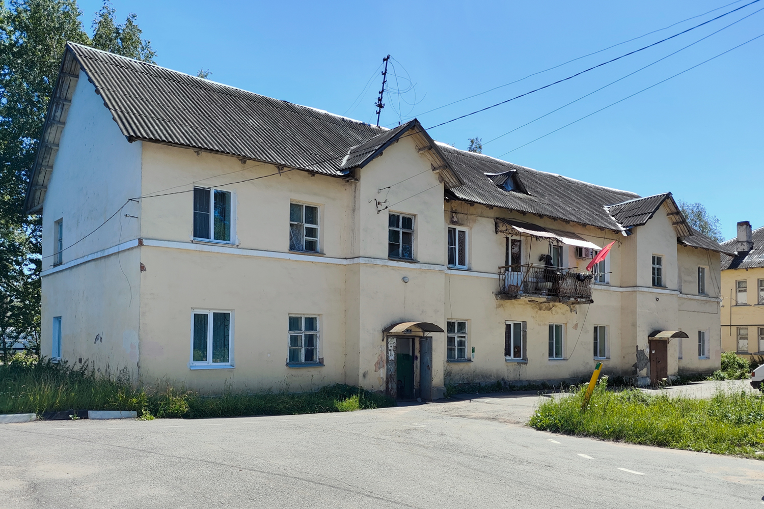 Великий Новгород, Большая Санкт-Петербургская улица, 93