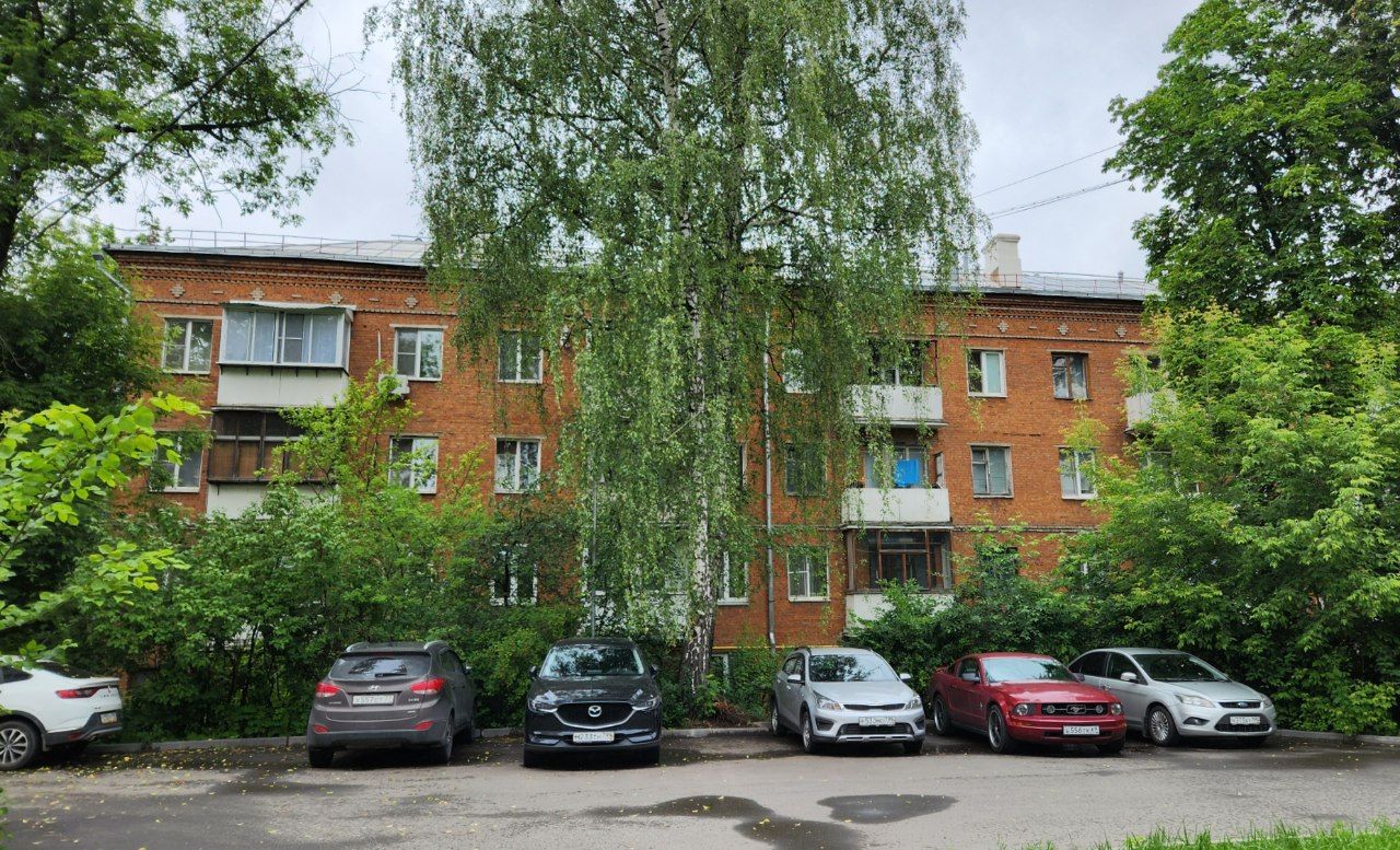 Москва, Улица Водников, 18