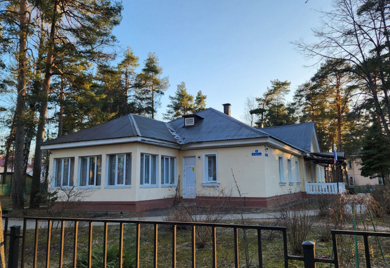 Dubna, Улица Франка, 1 / Улица Флёрова, 8