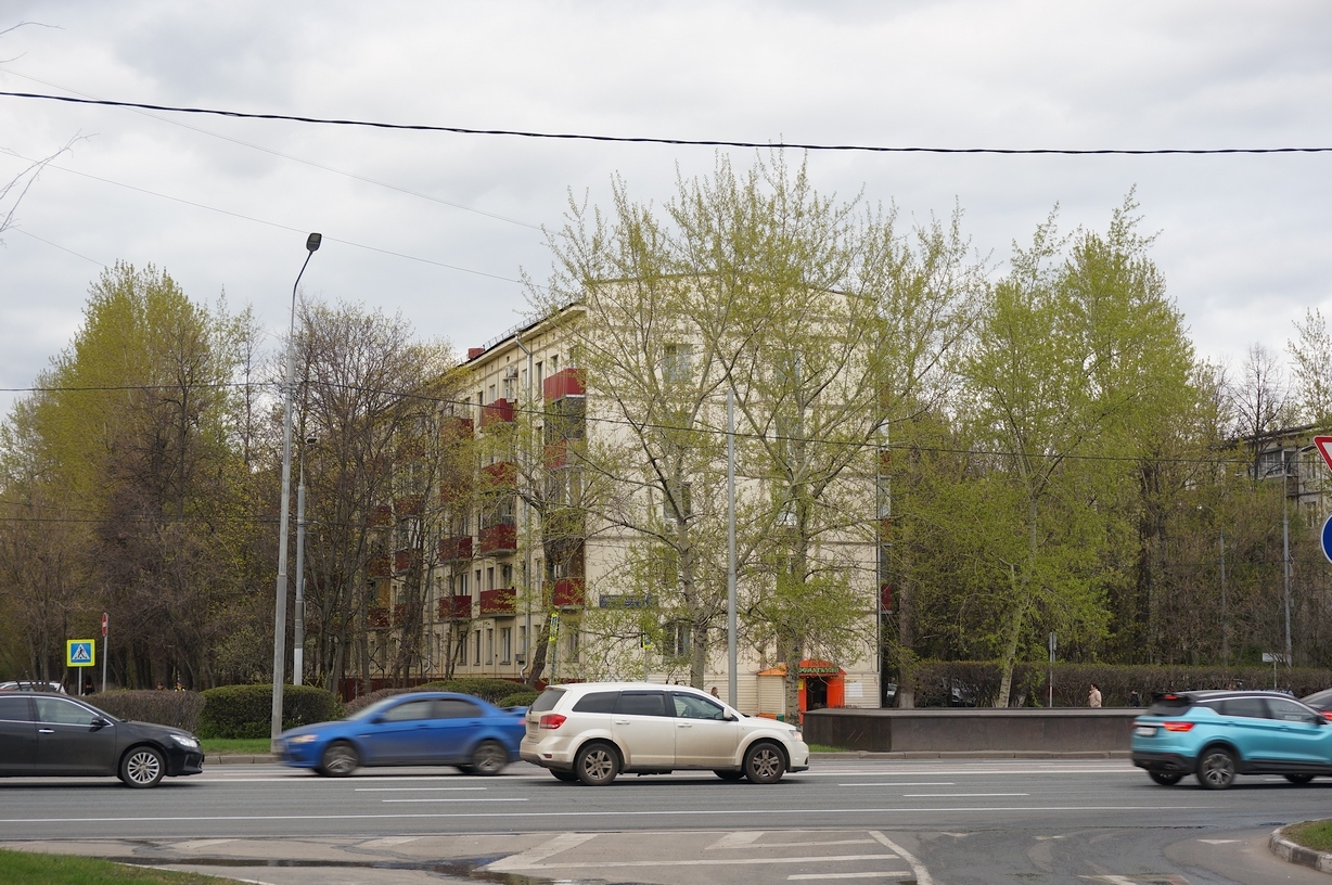 Москва, Волгоградский проспект, 147 / Есенинский бульвар, 5 корп. 1
