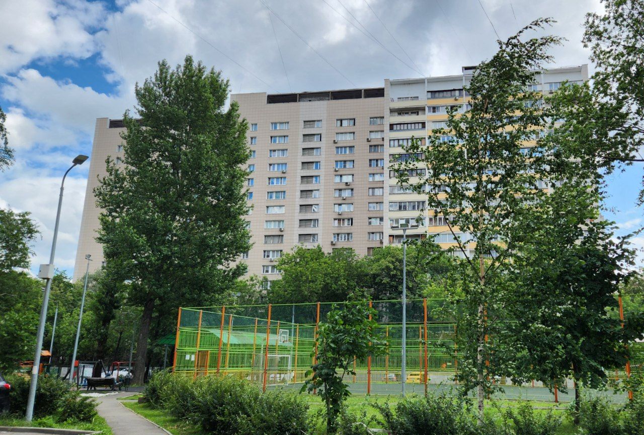 Moskwa, 2-й Крестовский переулок, 8