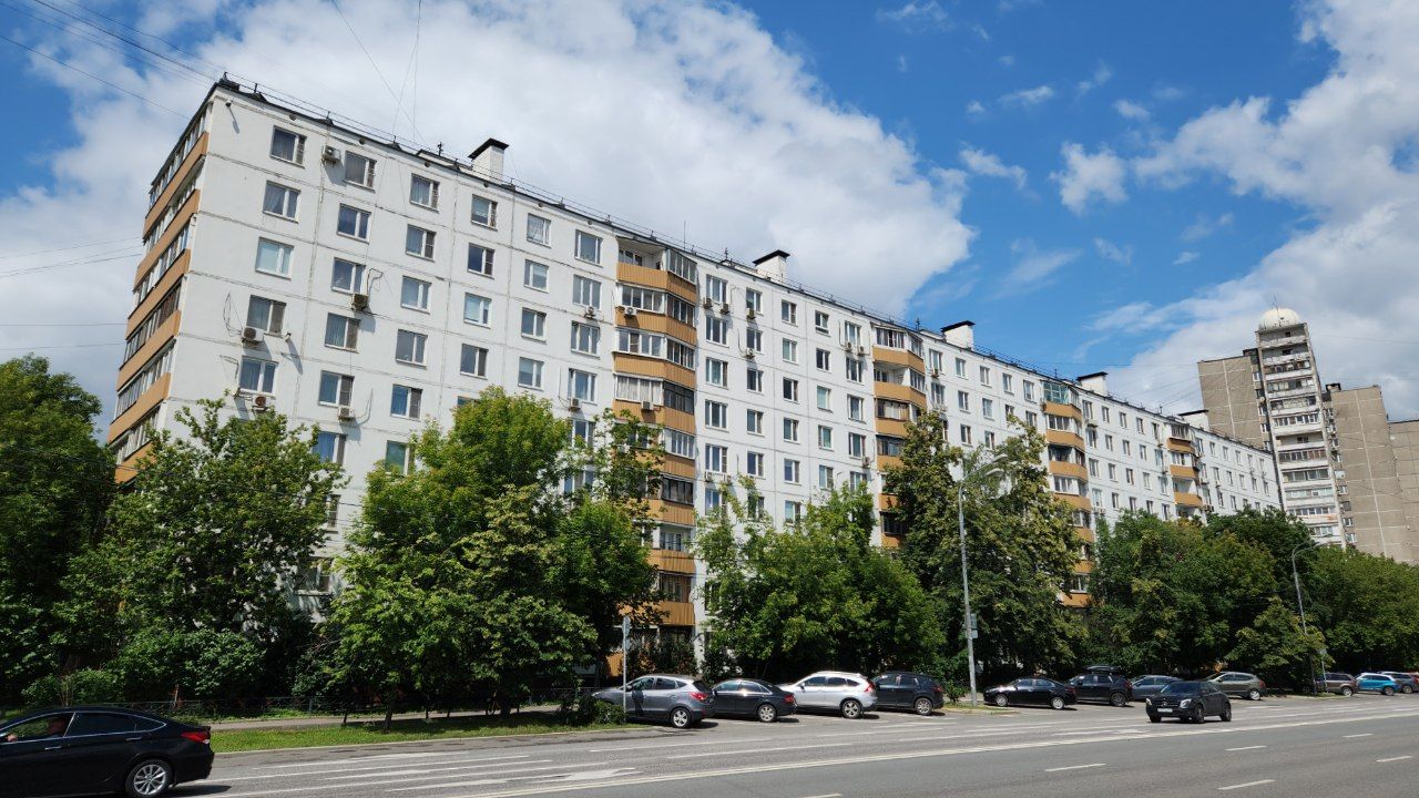Moskau, Большая Переяславская улица, 19