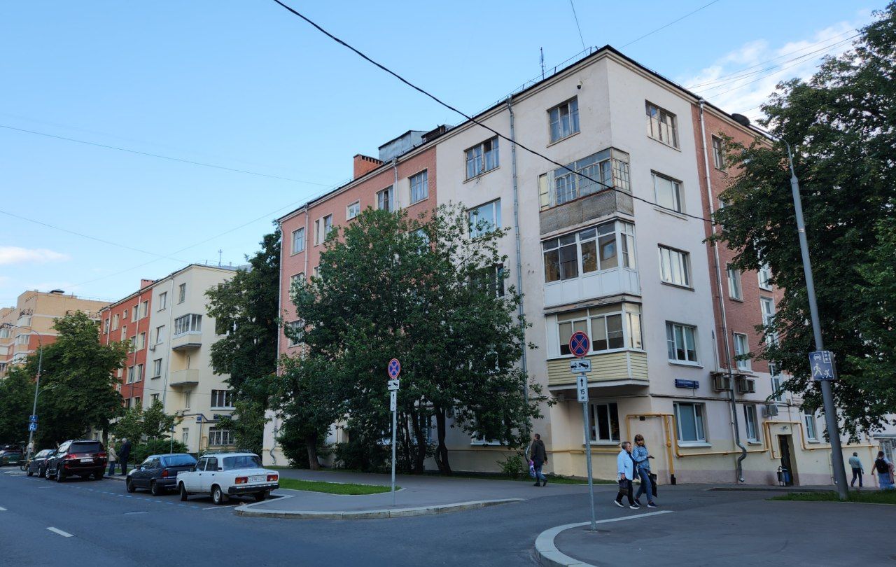 Москва, Большая Почтовая улица, 18/20 корп. 12; Большая Почтовая улица, 18/20 корп. 11