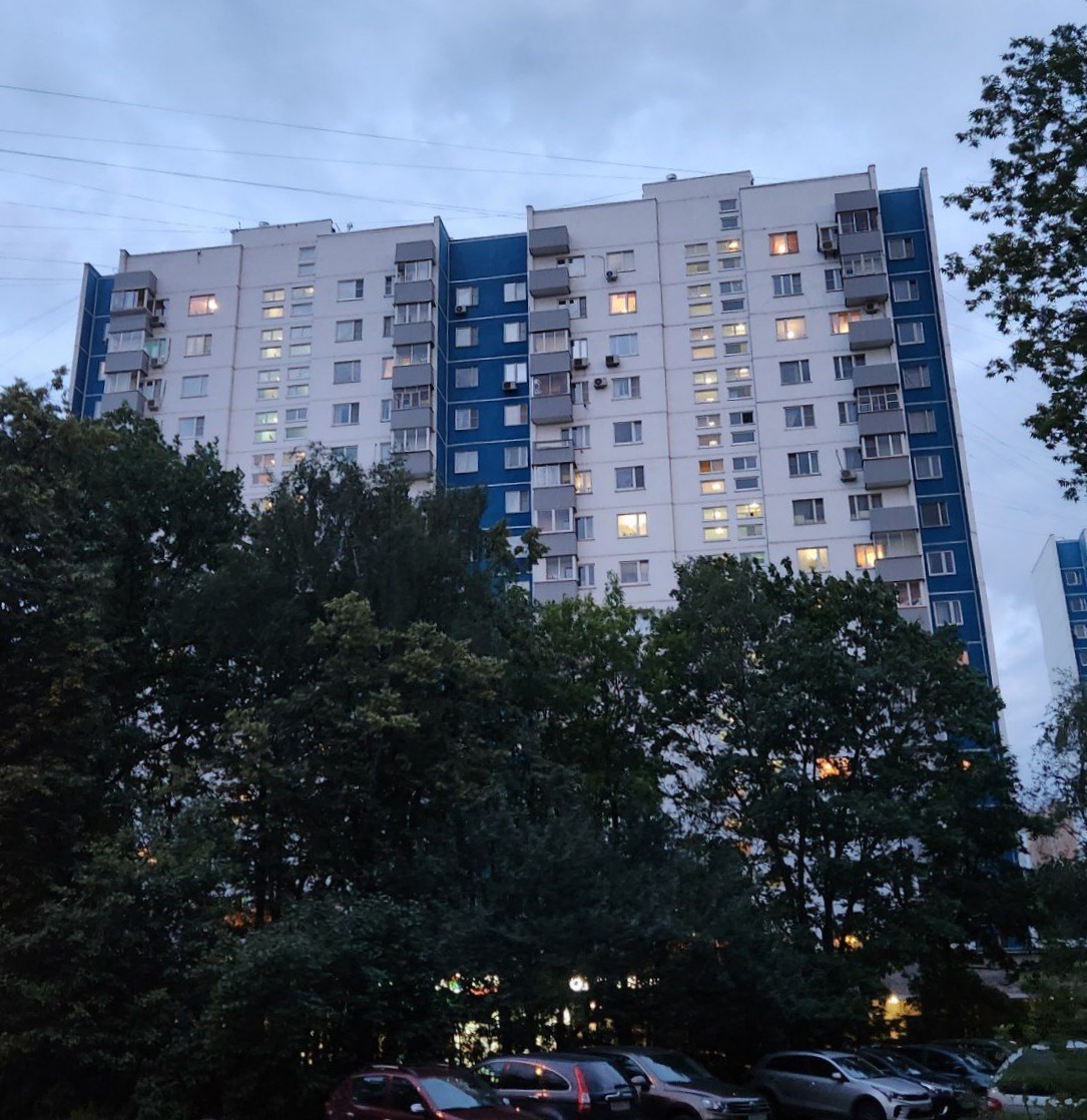 Moskau, Егерская улица, 3