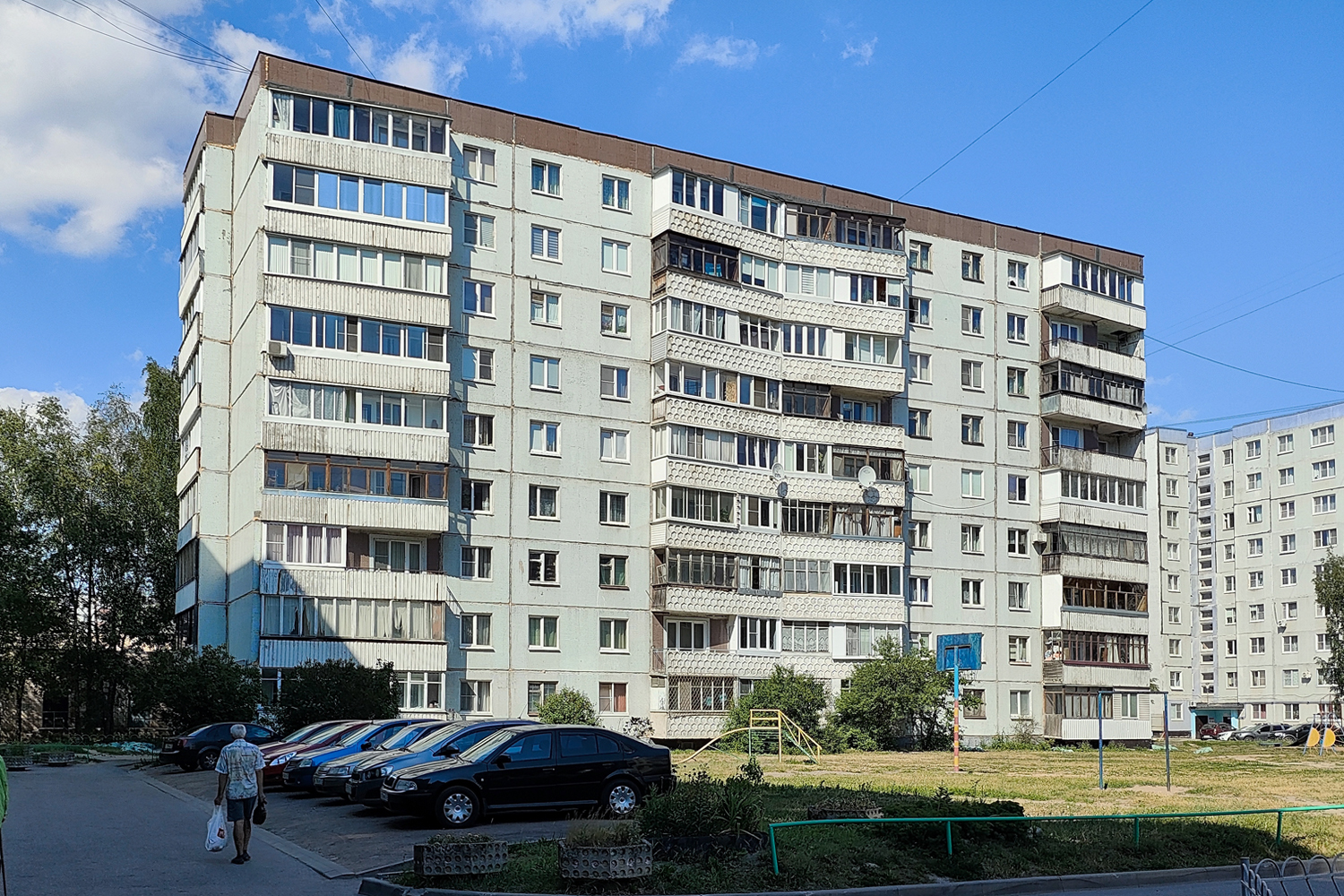 Великий Новгород, Улица Зелинского, 40 корп. 2