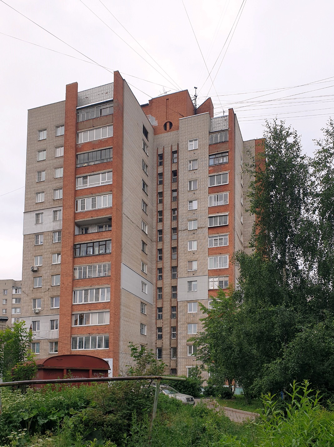 Yaroslavl, Московский проспект, 127