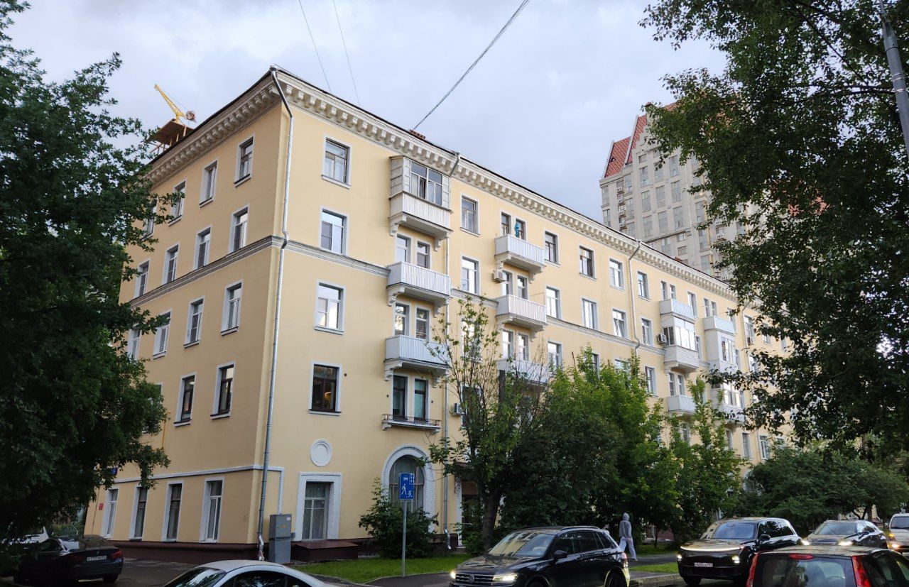Москва, Улица Маршала Вершинина, 10