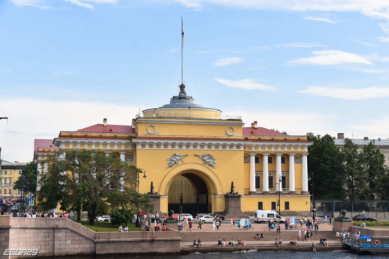 Санкт-Пецярбург, Адмиралтейский проезд, 1