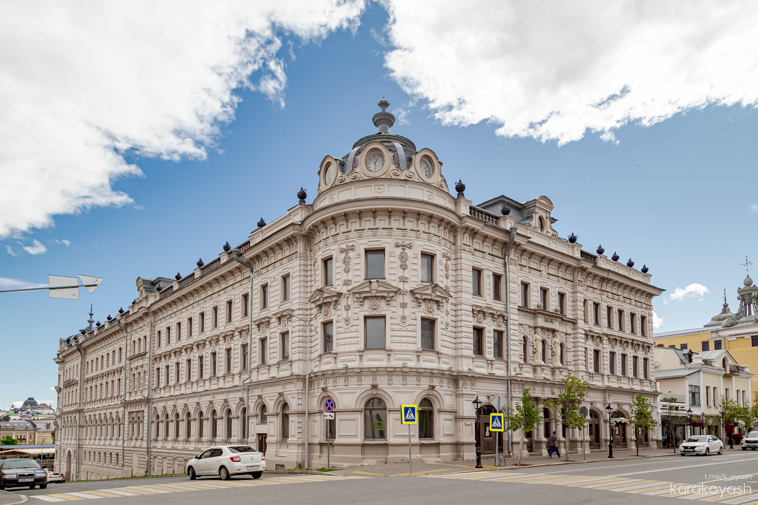 Казань, Кремлёвская улица, 17 / Улица Мусы Джалиля, 22 / Улица Дзержинского, 14