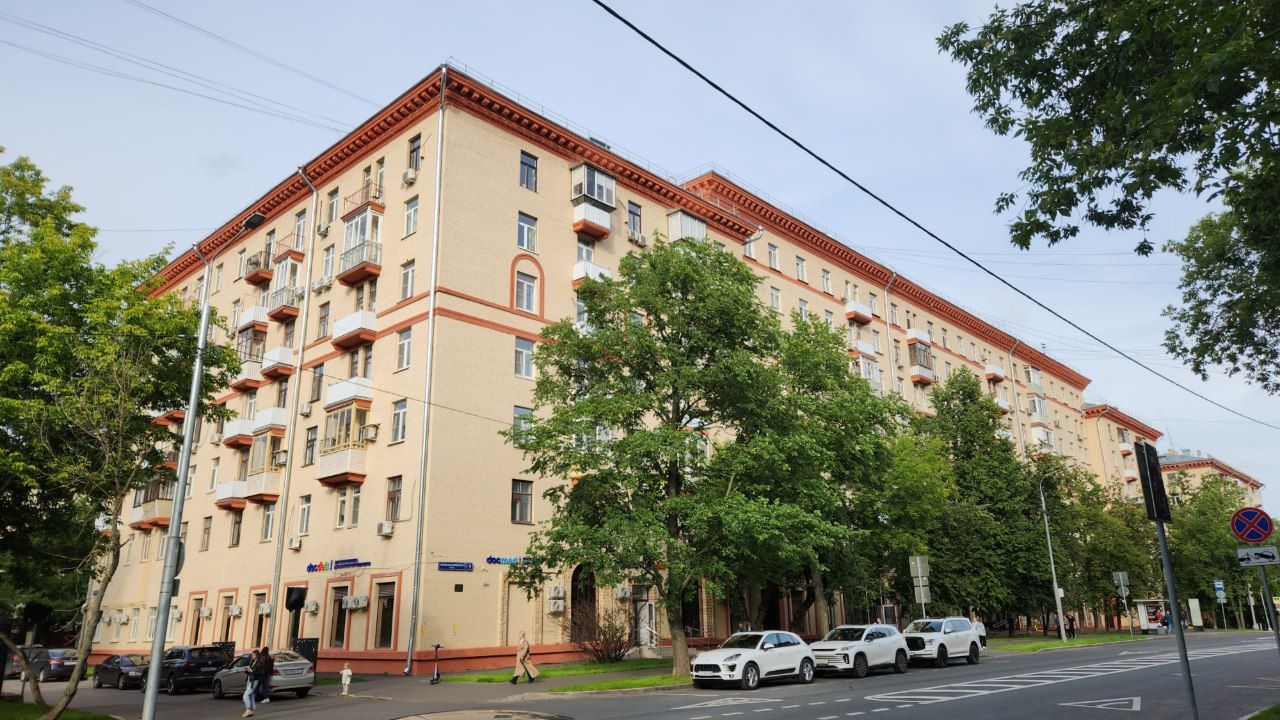 Moscó, Улица Маршала Бирюзова, 4 корп. 1