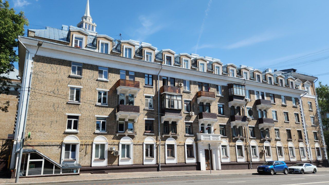 Москва, Улица Луиджи Лонго, 6 / Новопесчаная улица, 11