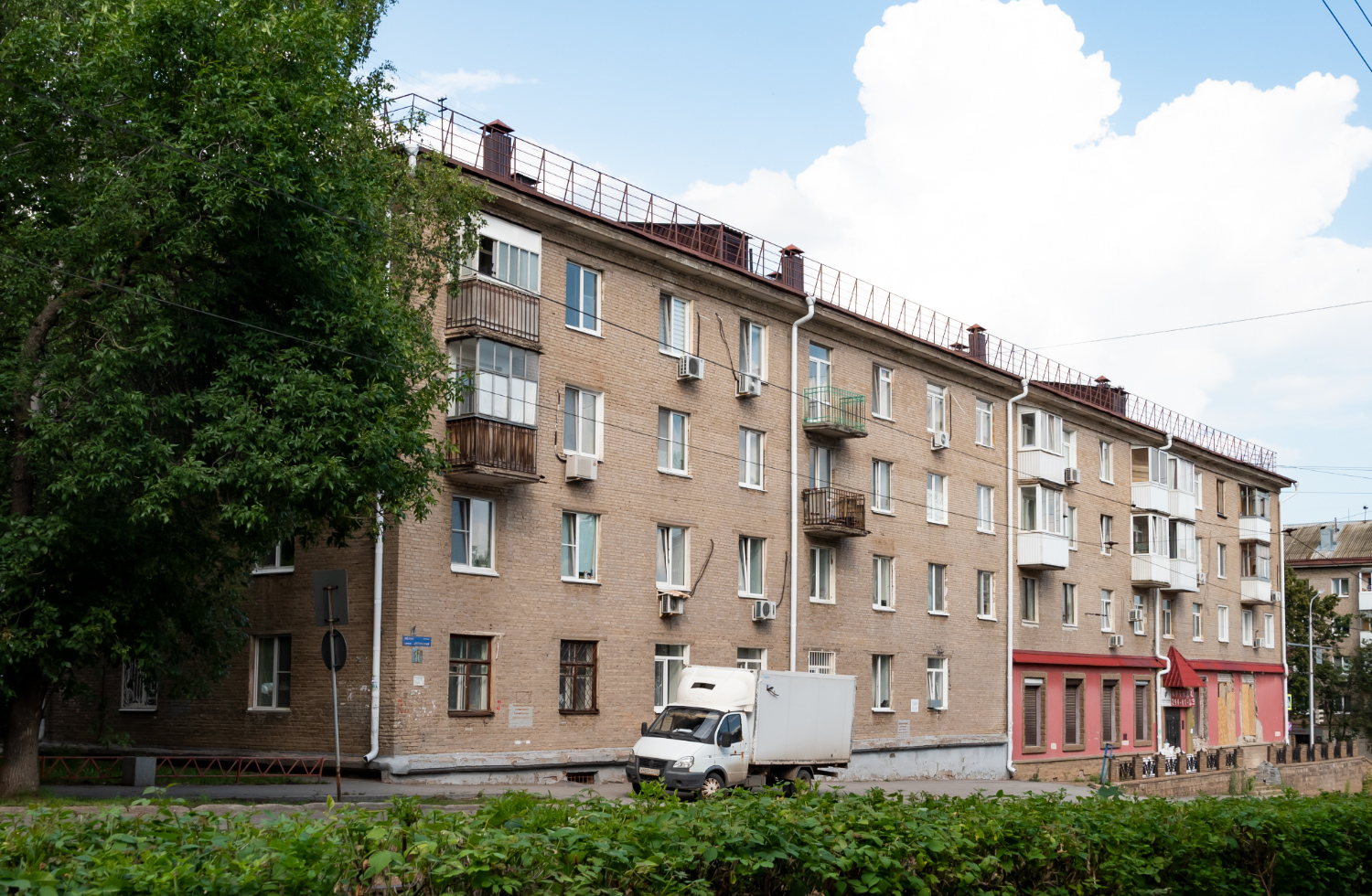 Уфа, Нежинская улица, 17