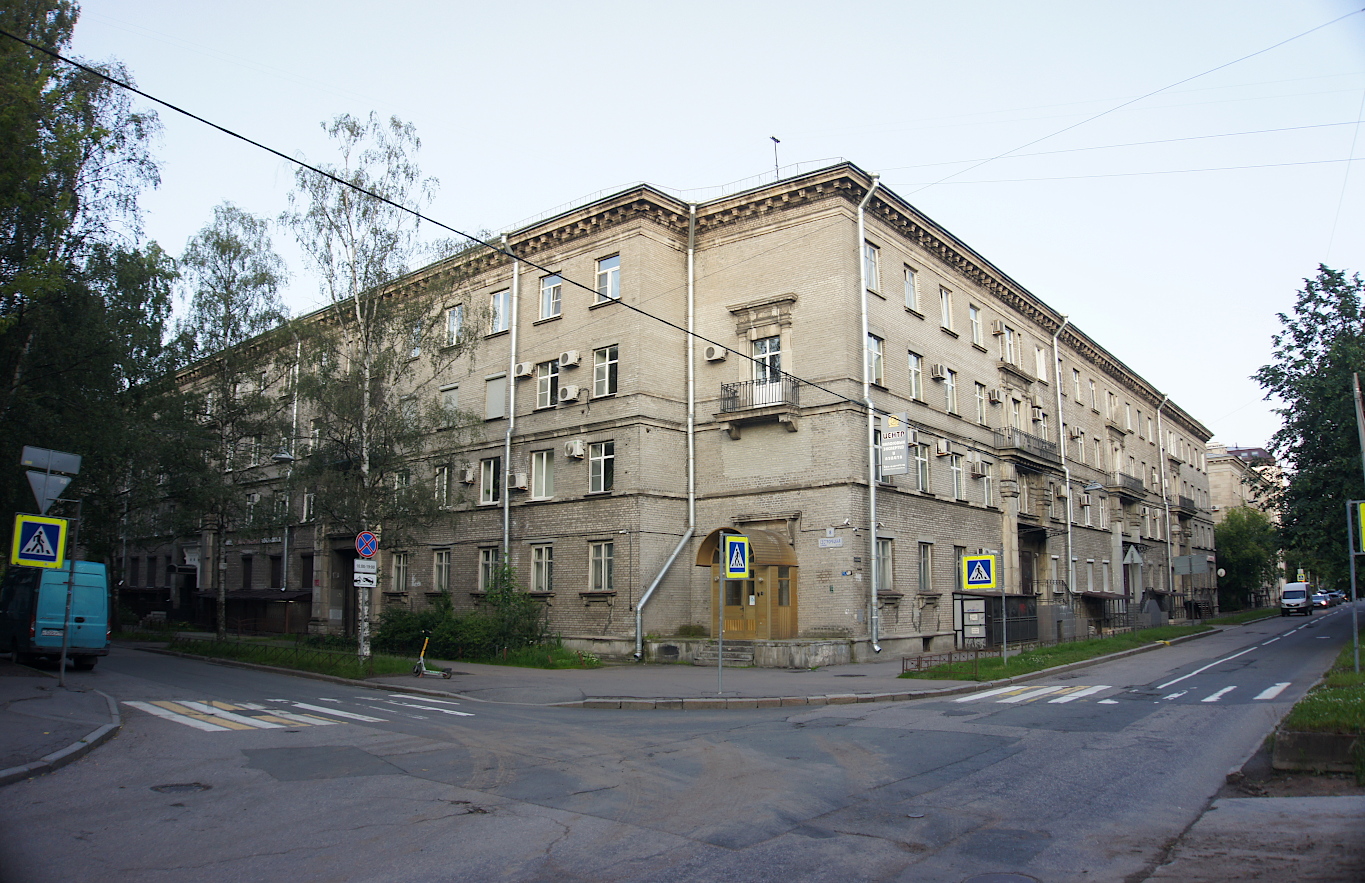 Санкт-Петербург, Сестрорецкая улица, 8