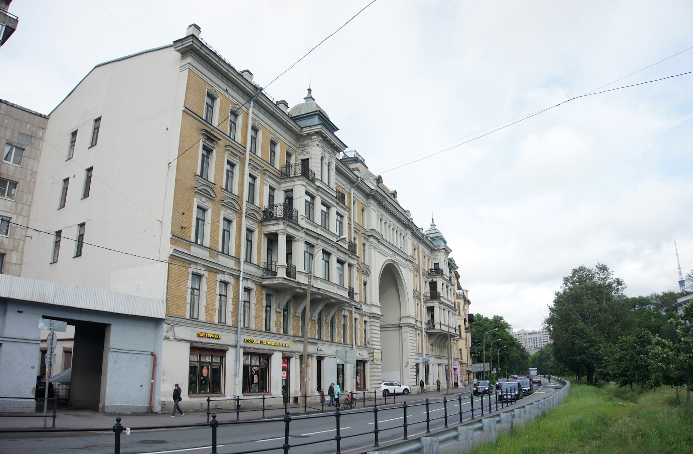 Санкт-Петербург, Набережная Чёрной речки, 51