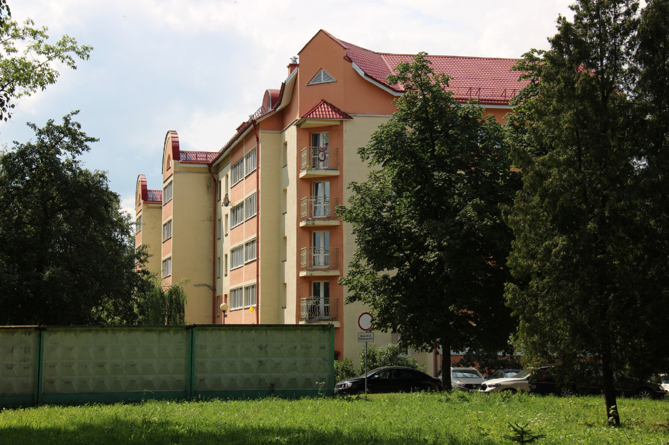 Самохваловичи, Улица Ковалёва, 1Б