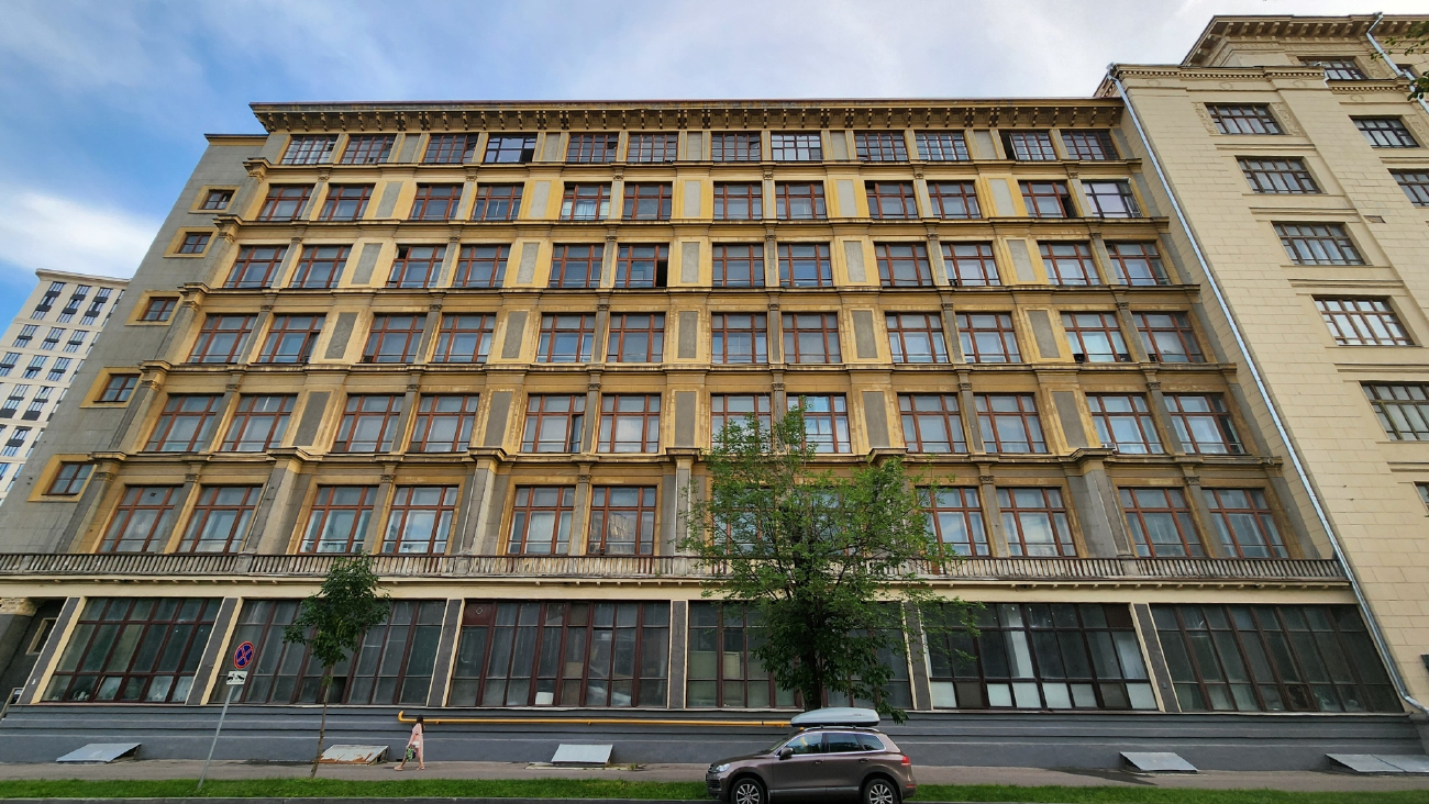 Москва, Улица Верхняя Масловка, 1