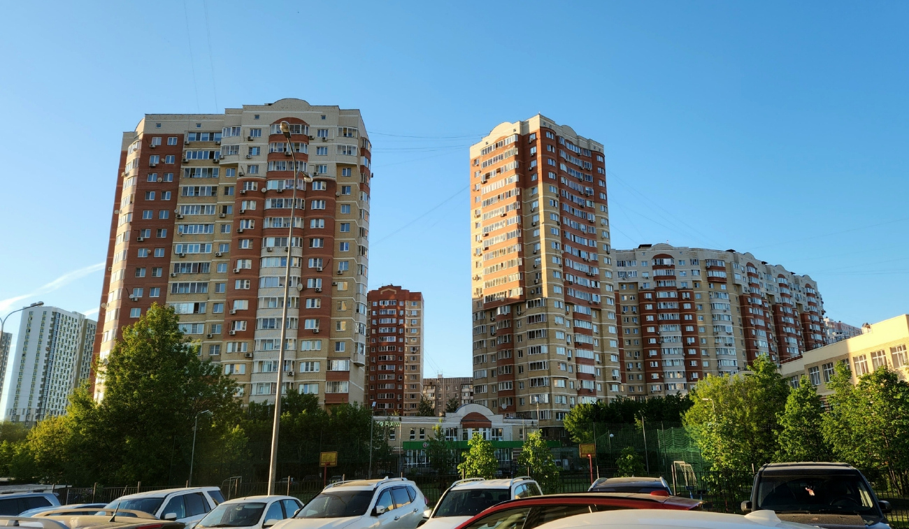 Красногорск, Южный бульвар, 6; Южный бульвар, 4