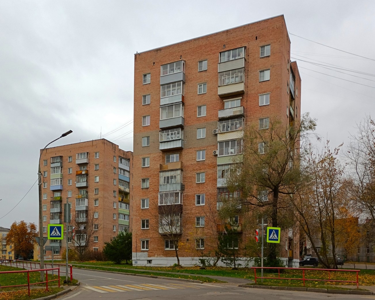 Рыбинск, Улица Свободы, 2; Улица Свободы, 4
