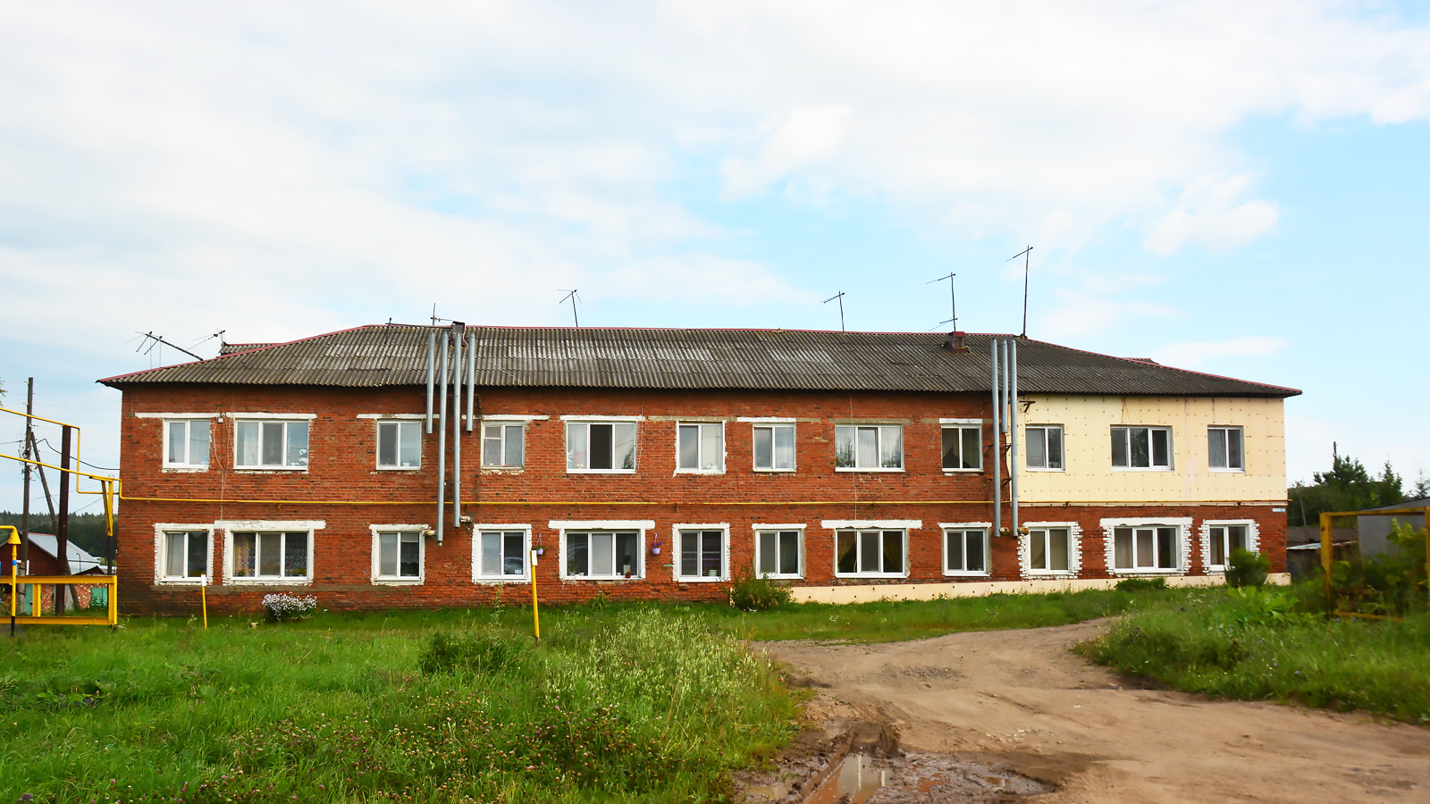 Permsky district, other localities, Дер. Болгары, улица Мира, 12