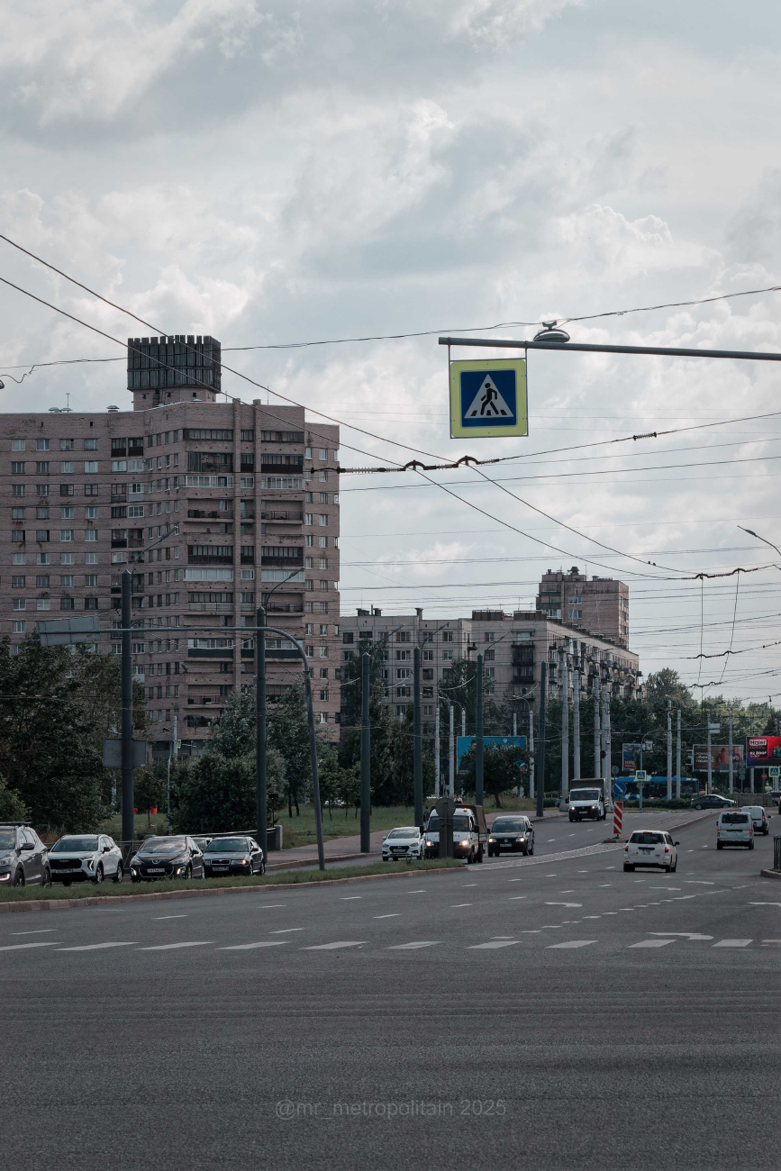 Peterburi, Гражданский проспект, 89 / Северный проспект, 71; Гражданский проспект, 85; Гражданский проспект, 83 корп. 1