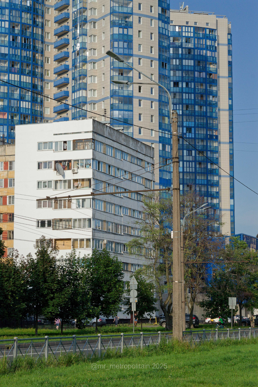 Peterburi, Проспект Королёва, 9; Проспект Королёва, 7