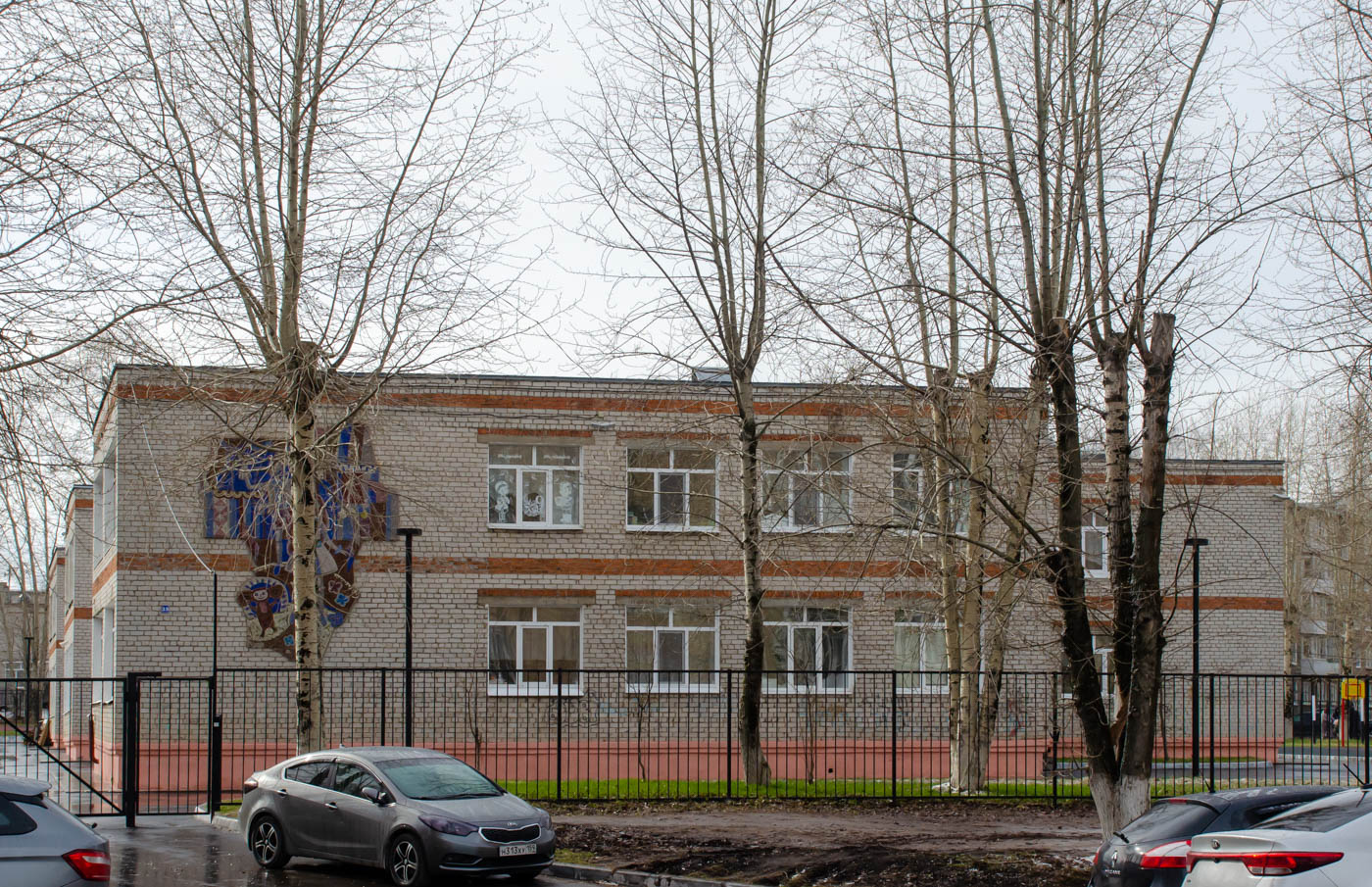 Solikamsk, Молодёжная улица, 23