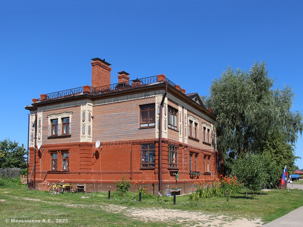 Свияжск, Троицкая улица, 1