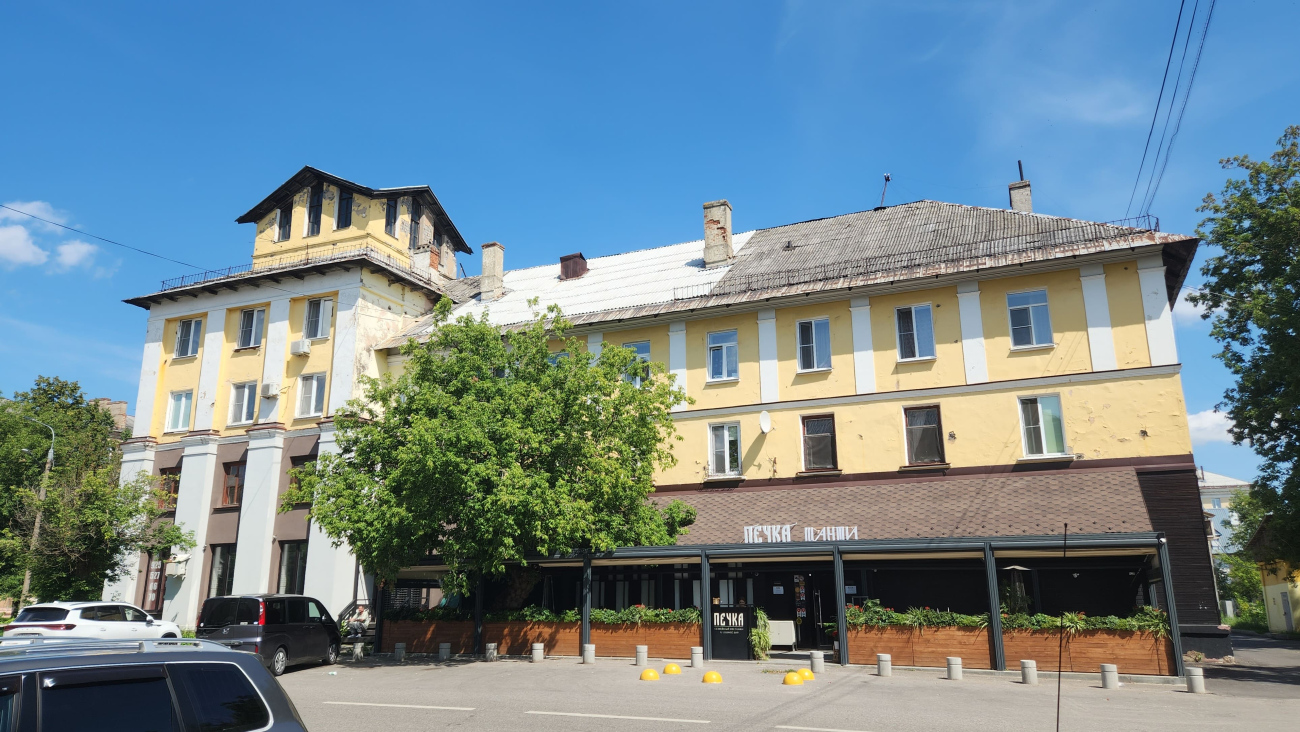 Elektrostal, Советская улица, 8 / Улица Чернышевского, 1