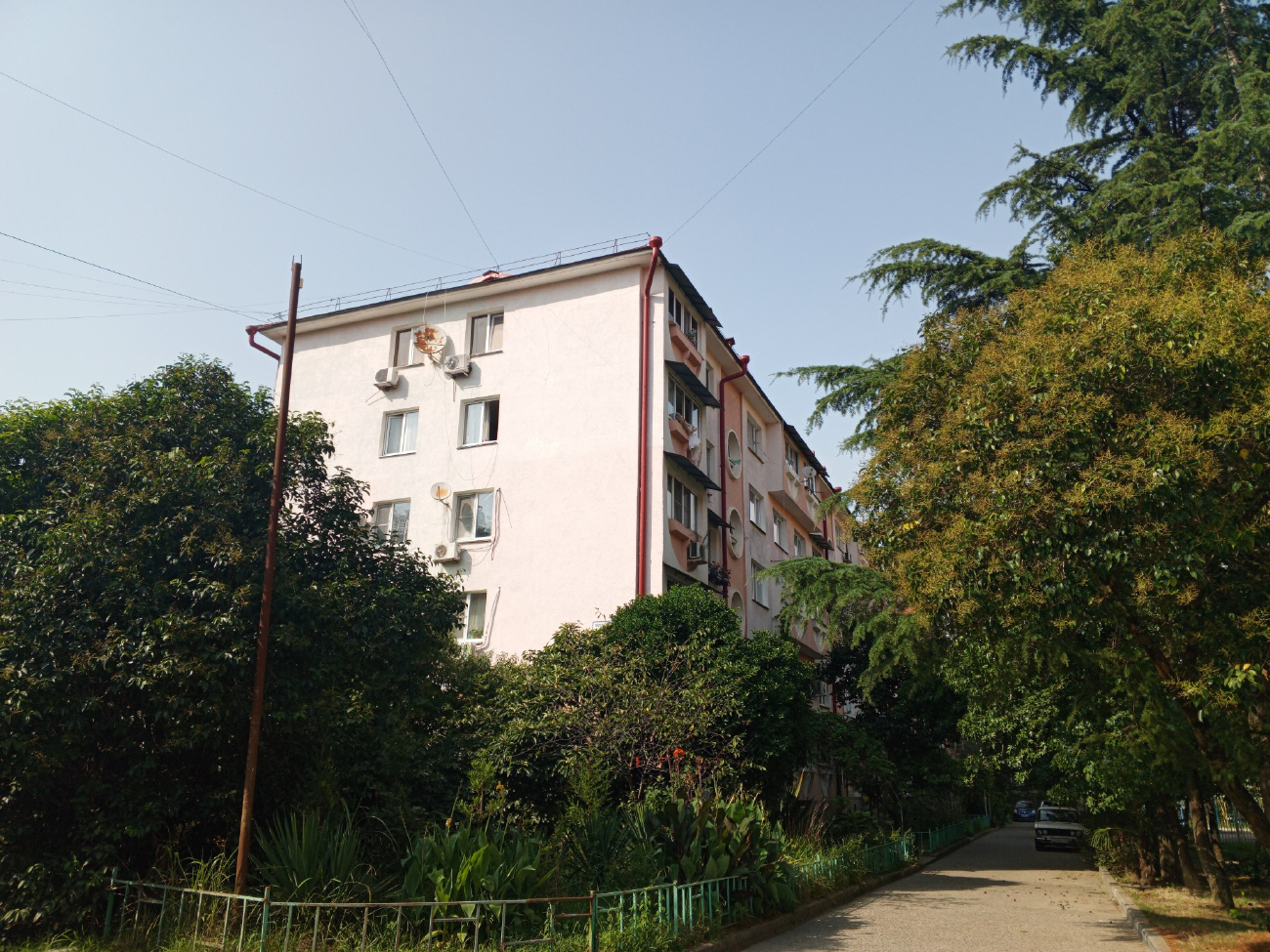 Большой Сочи, Адлер, Улица Гастелло, 19