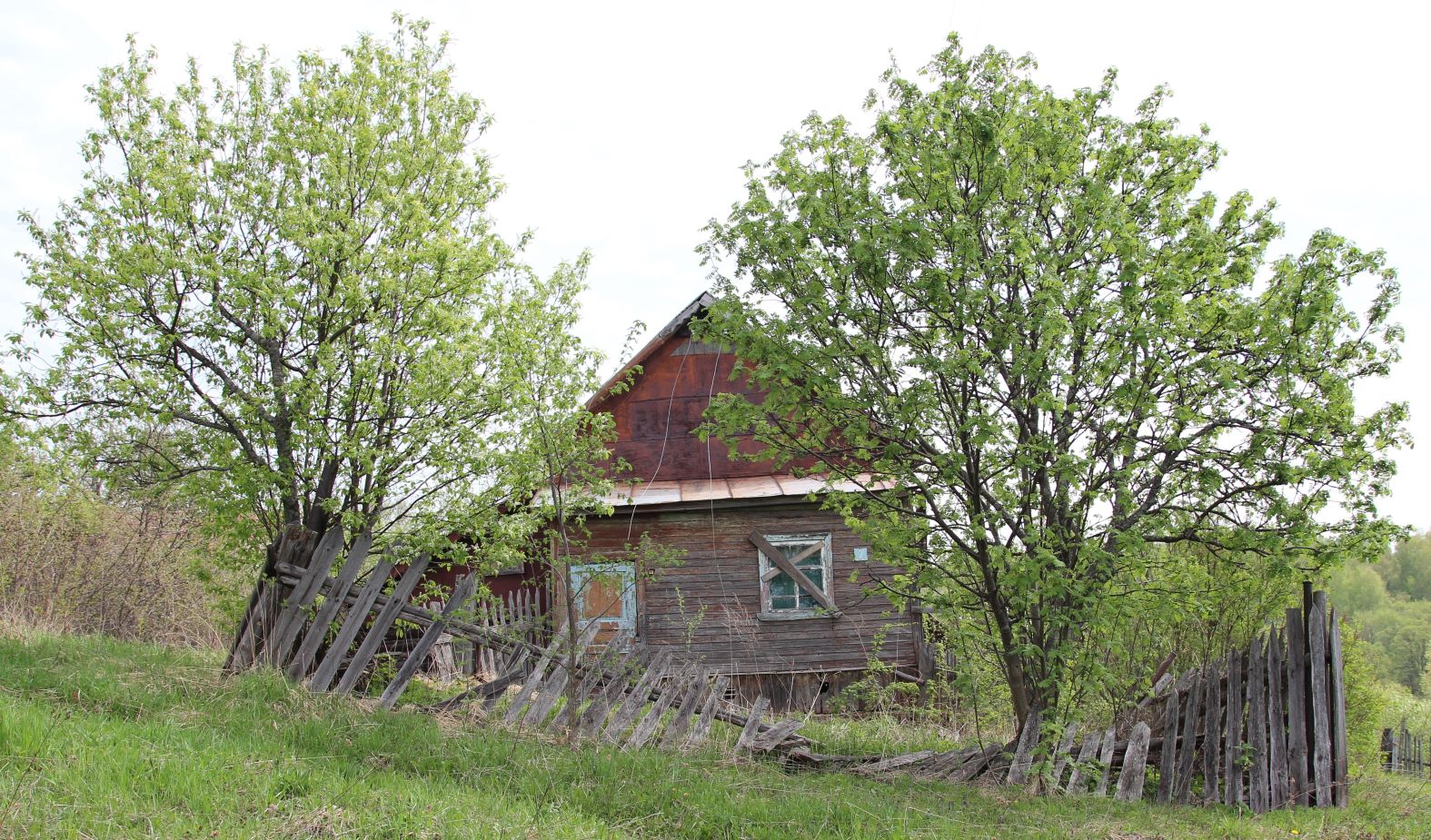 Zavolzhsky district, дер. Порозово, улица Подугорица, 7