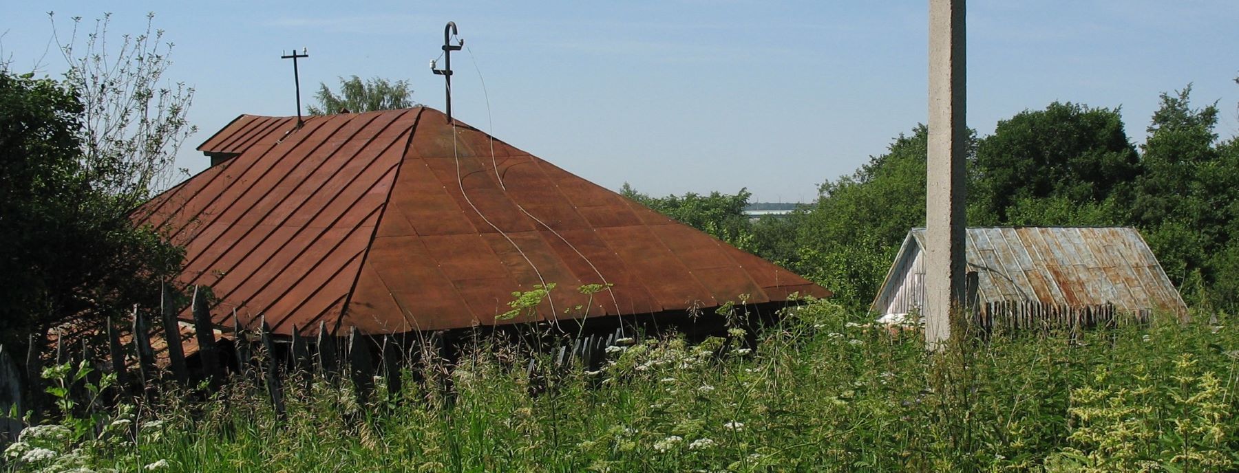Заволжский район, прочие н.п., дер. Порозово, улица Лужайка, 1; дер. Порозово, улица Лужайка, 3