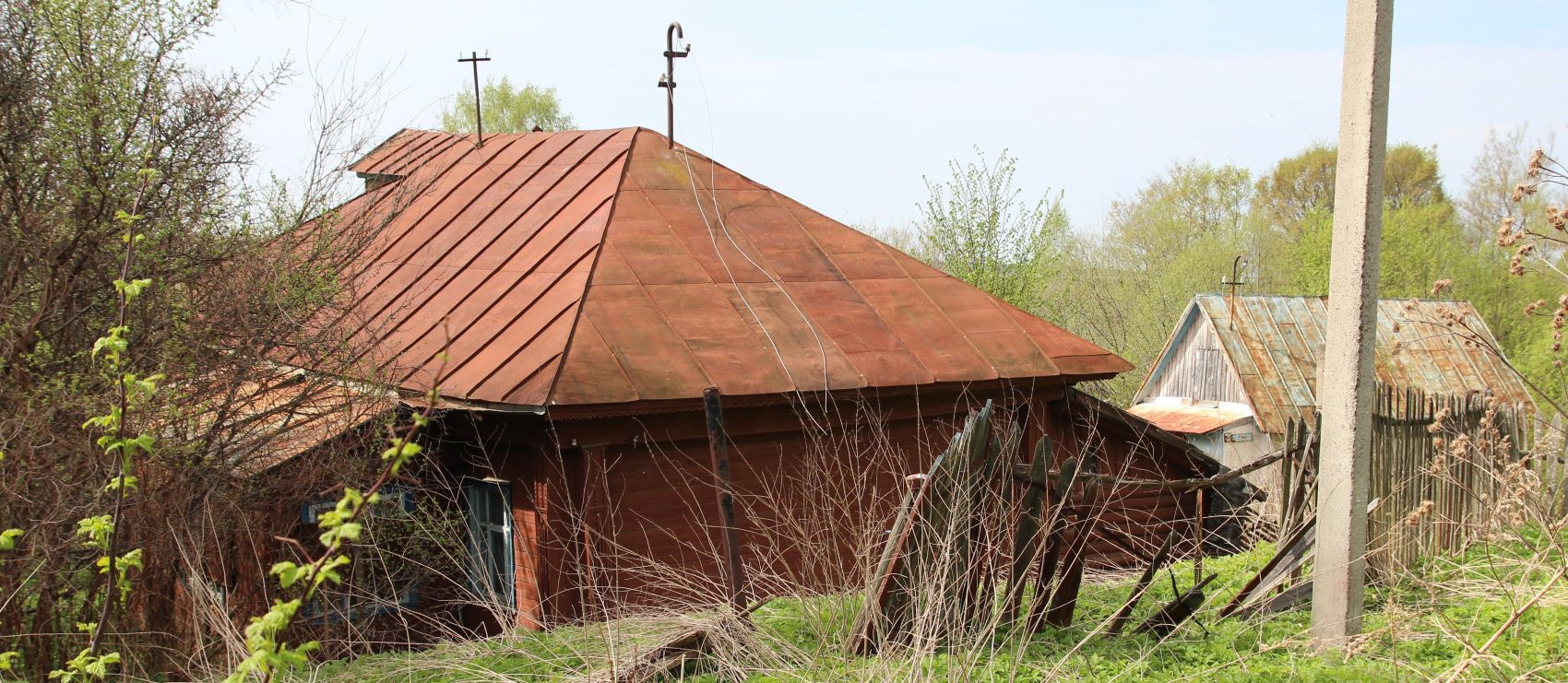 Заволжский район, прочие н.п., дер. Порозово, улица Лужайка, 1; дер. Порозово, улица Лужайка, 3