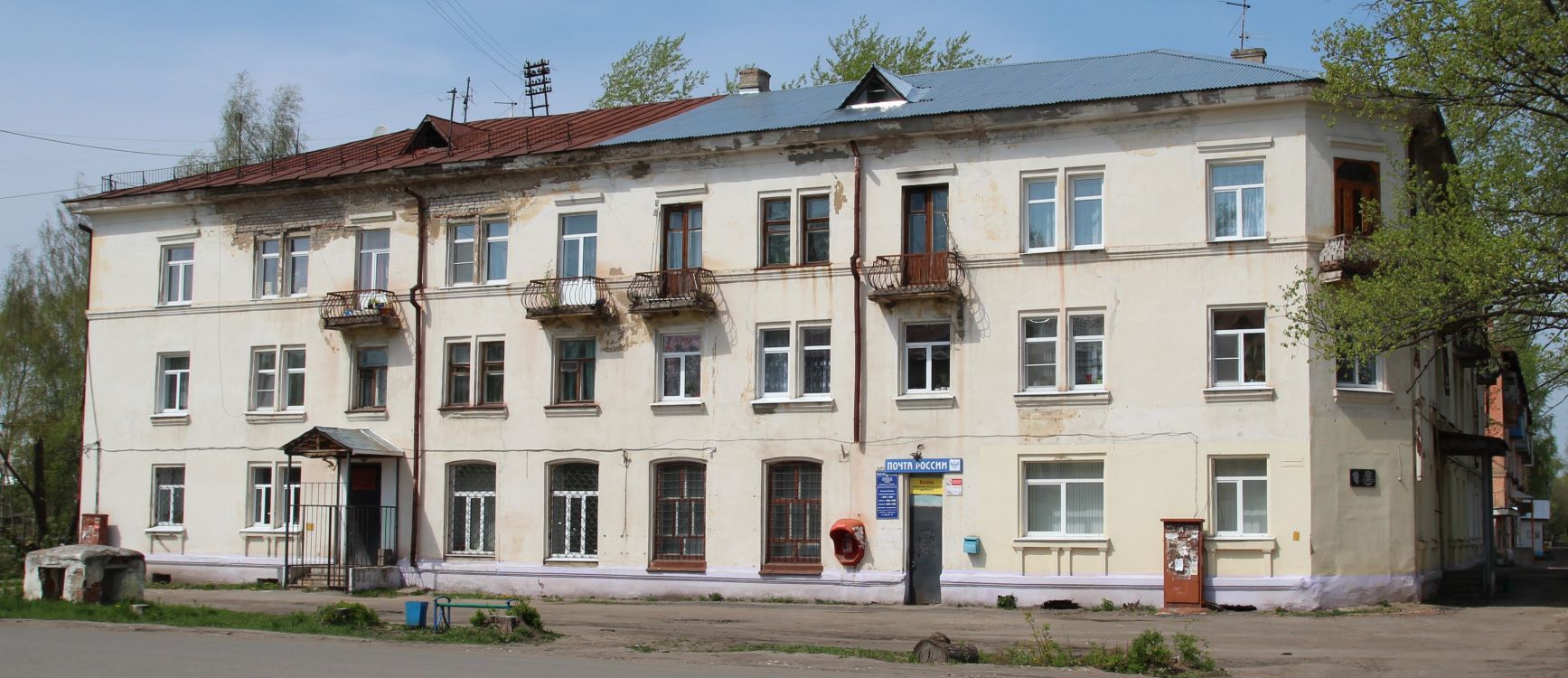 Заволжск, Улица Мира, 20 / Улица Фрунзе, 65