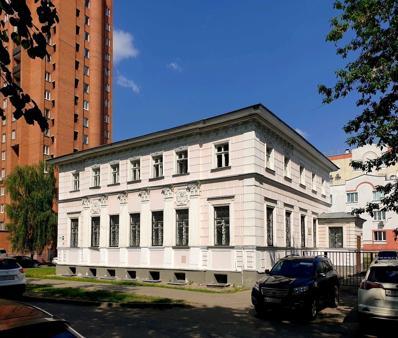 Ярославль, Республиканская улица, 81