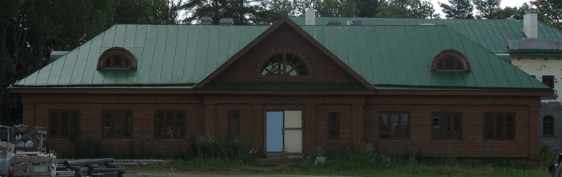 Заволжский район, прочие н.п., дер. Порозово, усадьба Студёные Ключи (флигель)