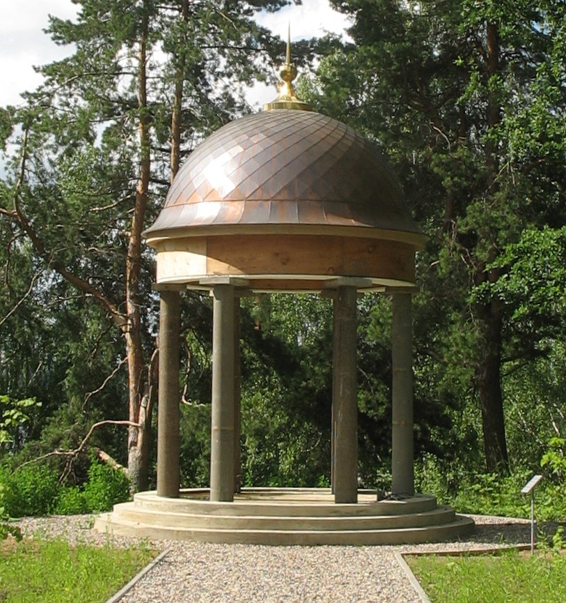 Zavolzhsky district, дер. Порозово, усадьба Студёные Ключи (беседка)
