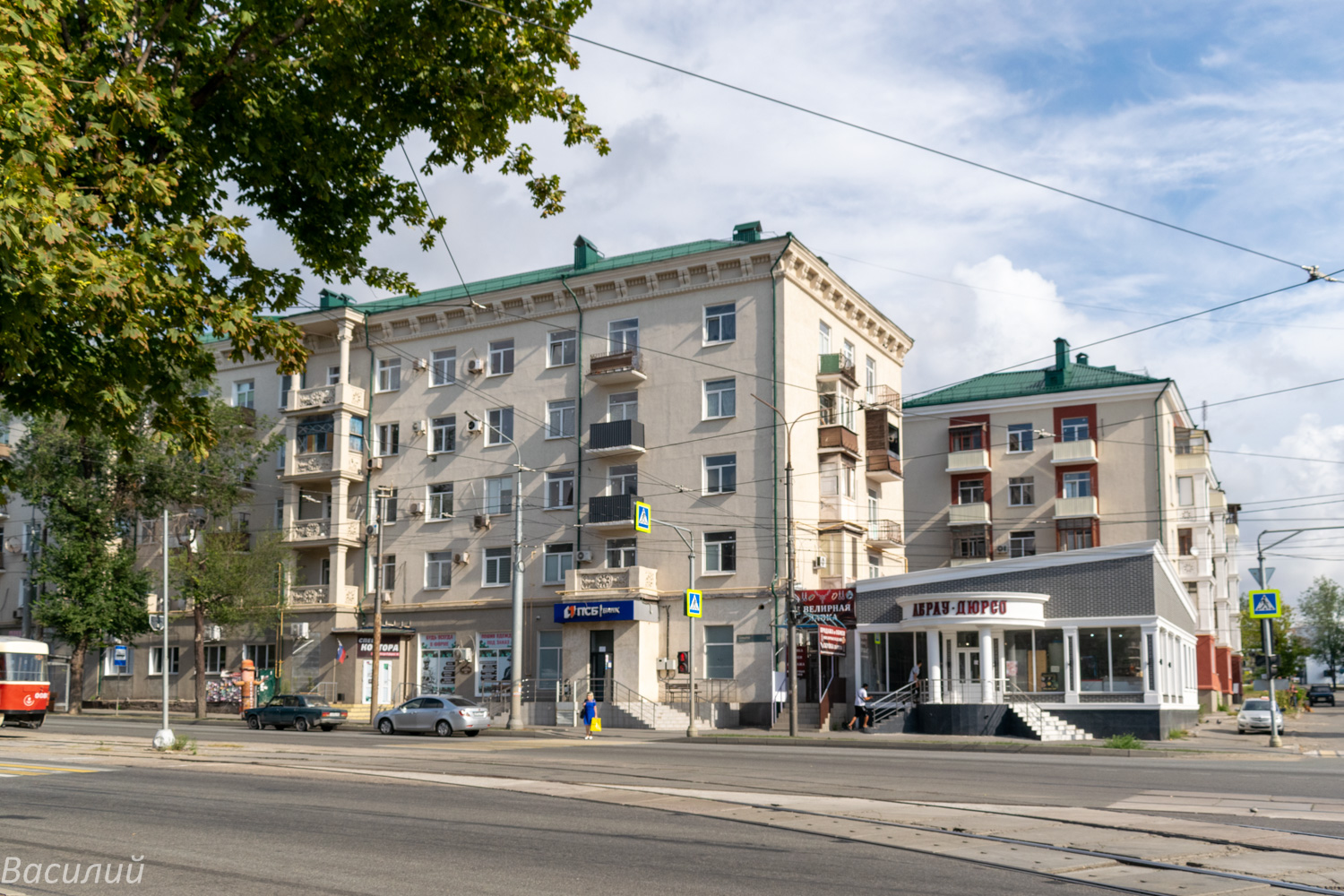 Мариуполь, Проспект Ильича, 141; Проспект Ильича, 139