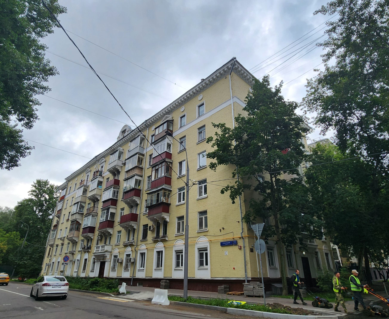 Moscow, 2-я Песчаная улица, 2 корп. 1