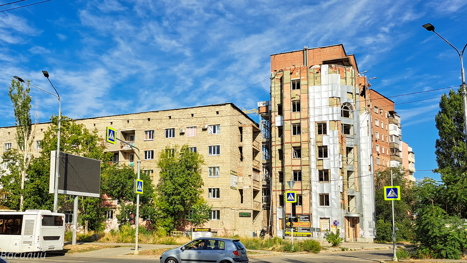 Mariupol, Проспект Строителей, 143; Проспект Строителей, 141