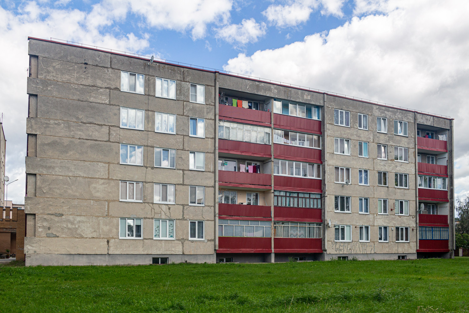 Новоельня, Улица Снитко, 7