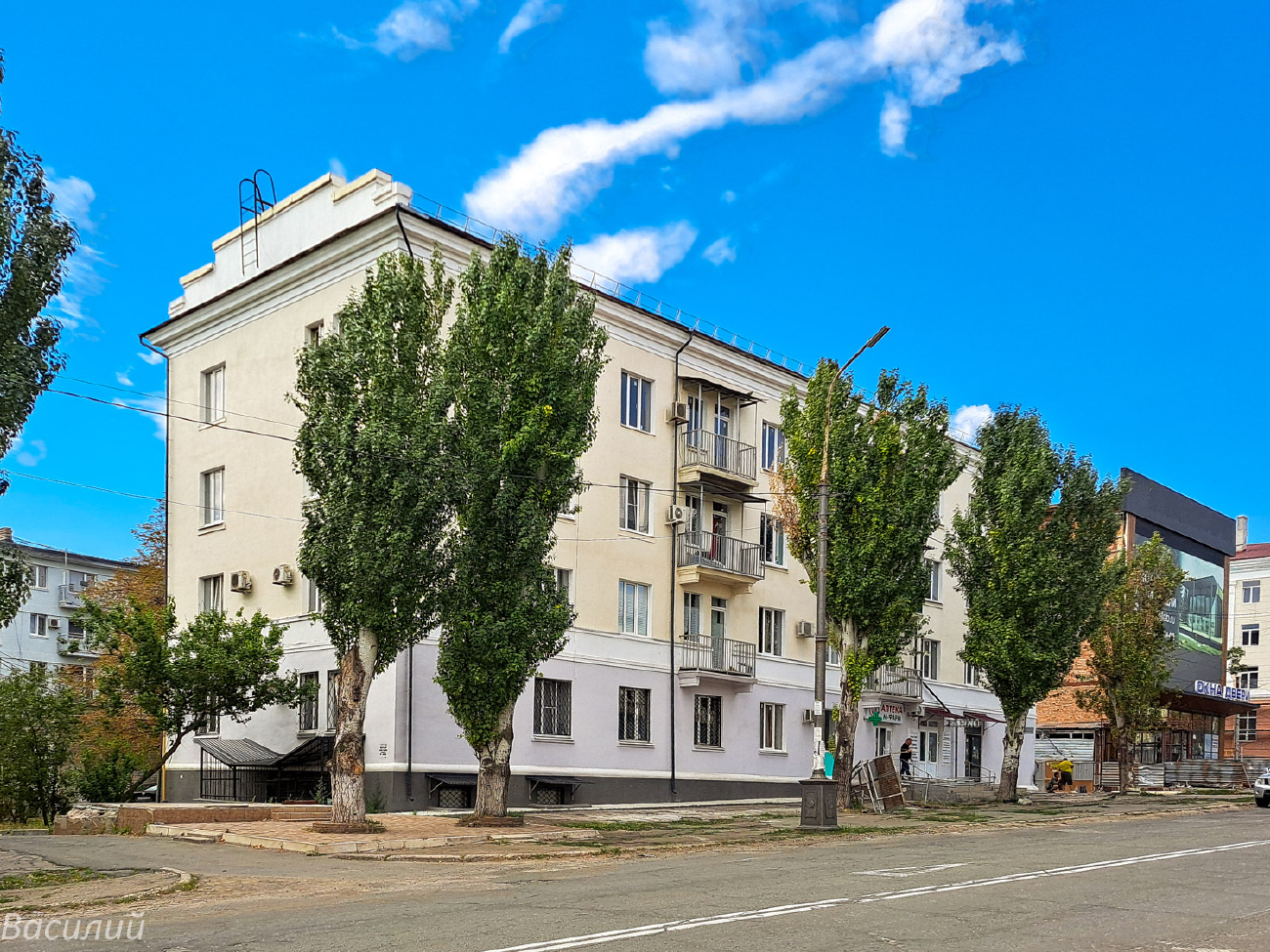 Мариуполь, Проспект Ленина, 4