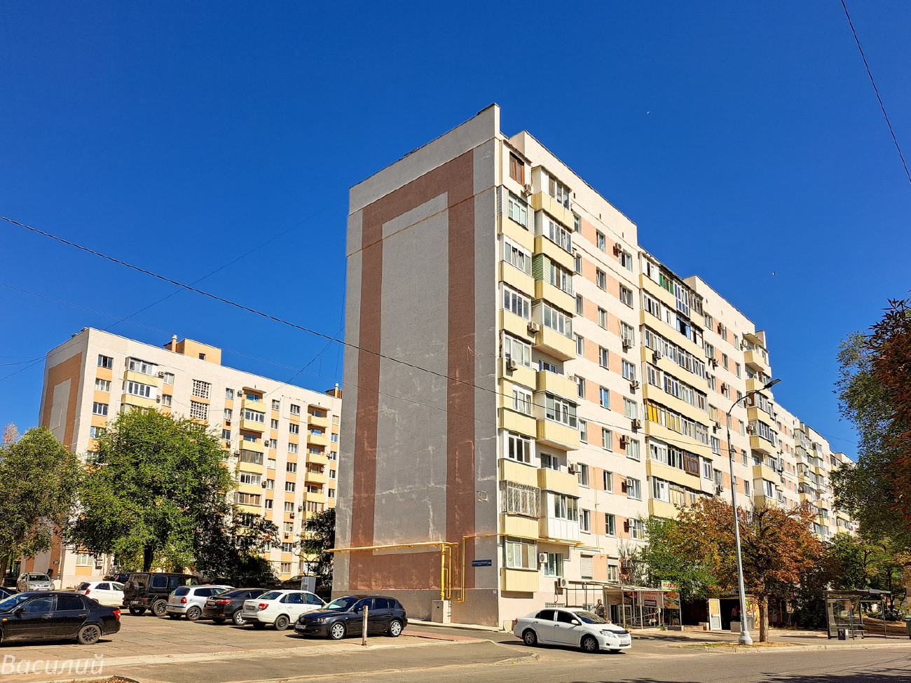 Мариуполь, Проспект Адмирала Лунина, 9А; Проспект Адмирала Лунина, 11В