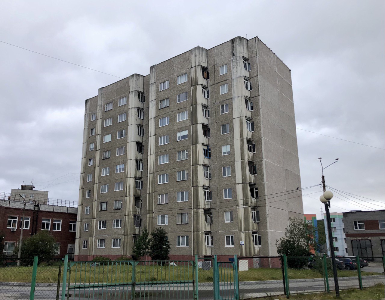 Кола, Проспект Защитников Заполярья, 1 корп. 1