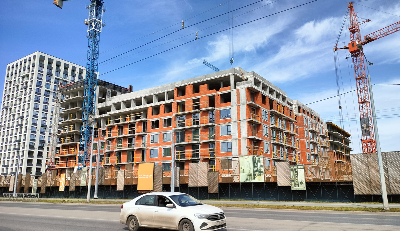 Omsk, Улица Шаронова, 9 (2); Улица Крупской, 12 корп. 5 стр